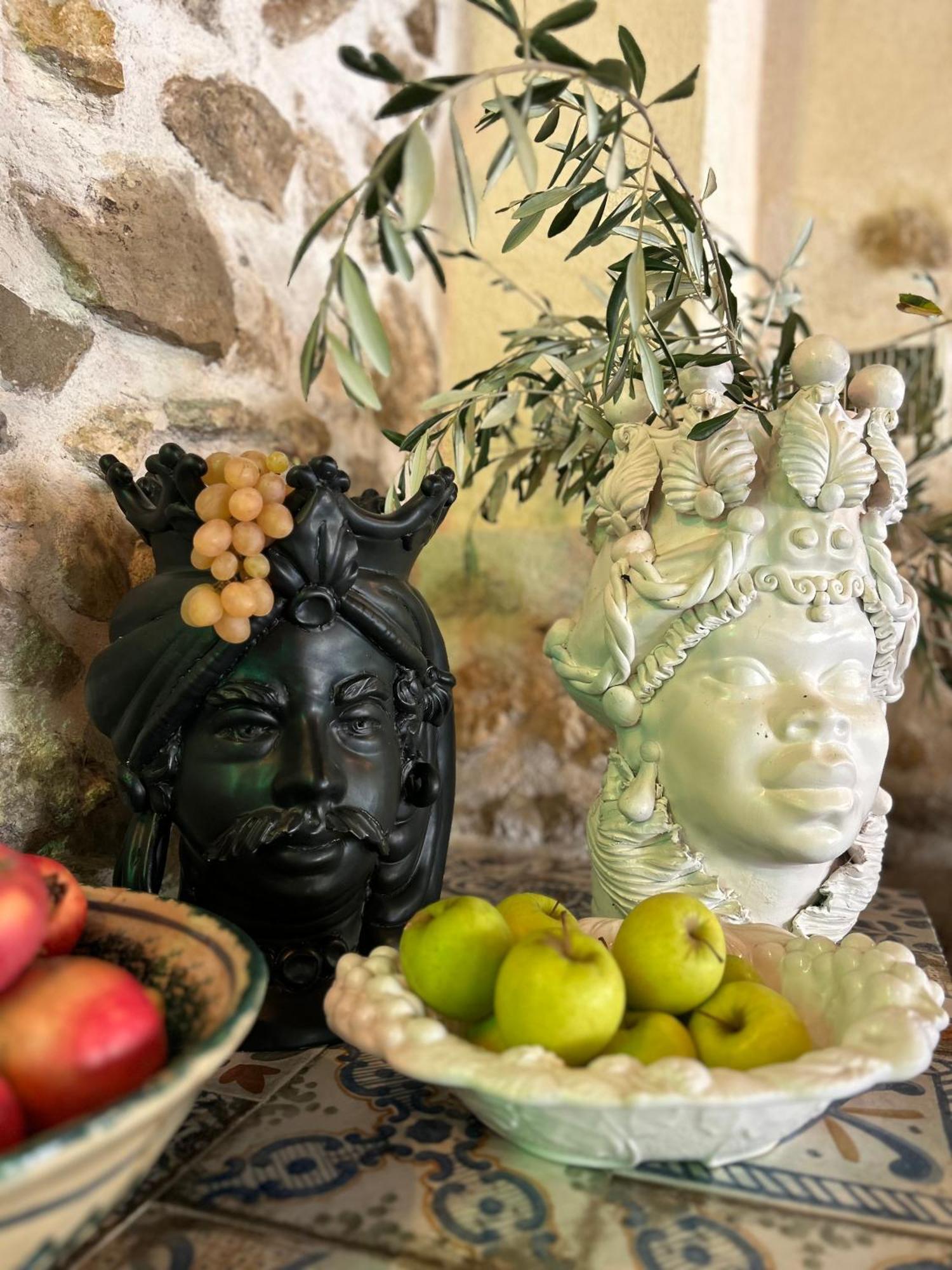 Roba Degli Ulivi Bed & Breakfast